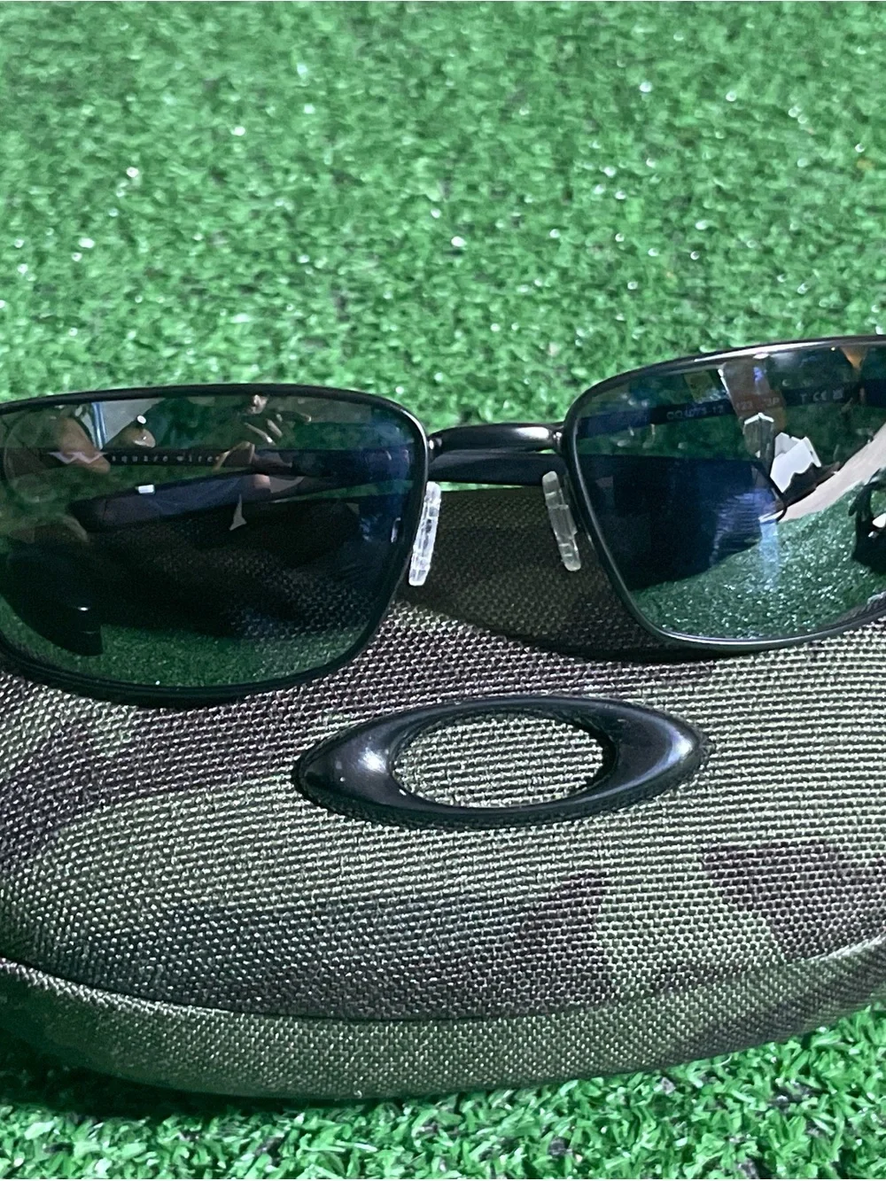 Authentic Oakley Black Frame Lenses Rectangular Sunglasses